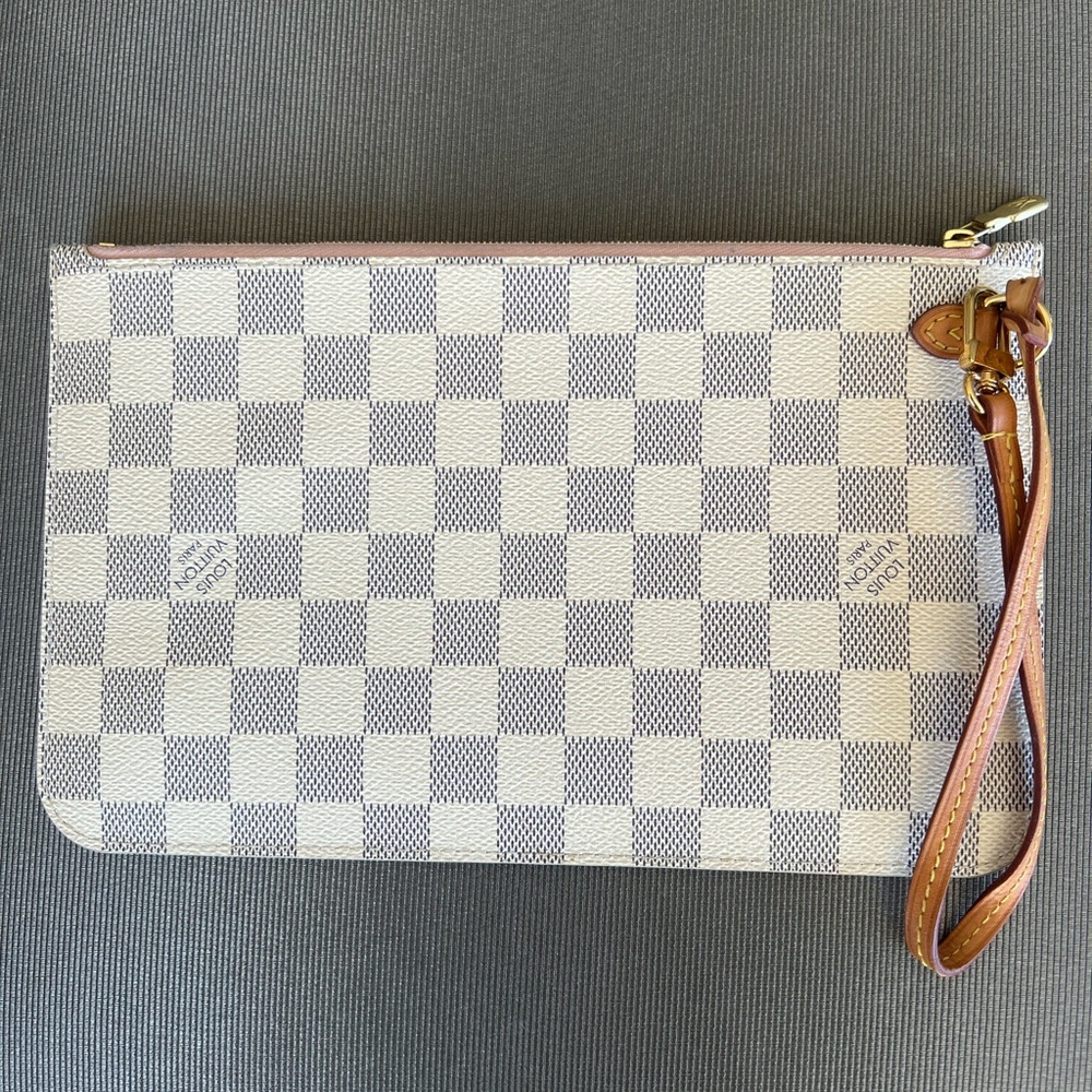 Authentic Louis Vuitton Damier wristlet pouch